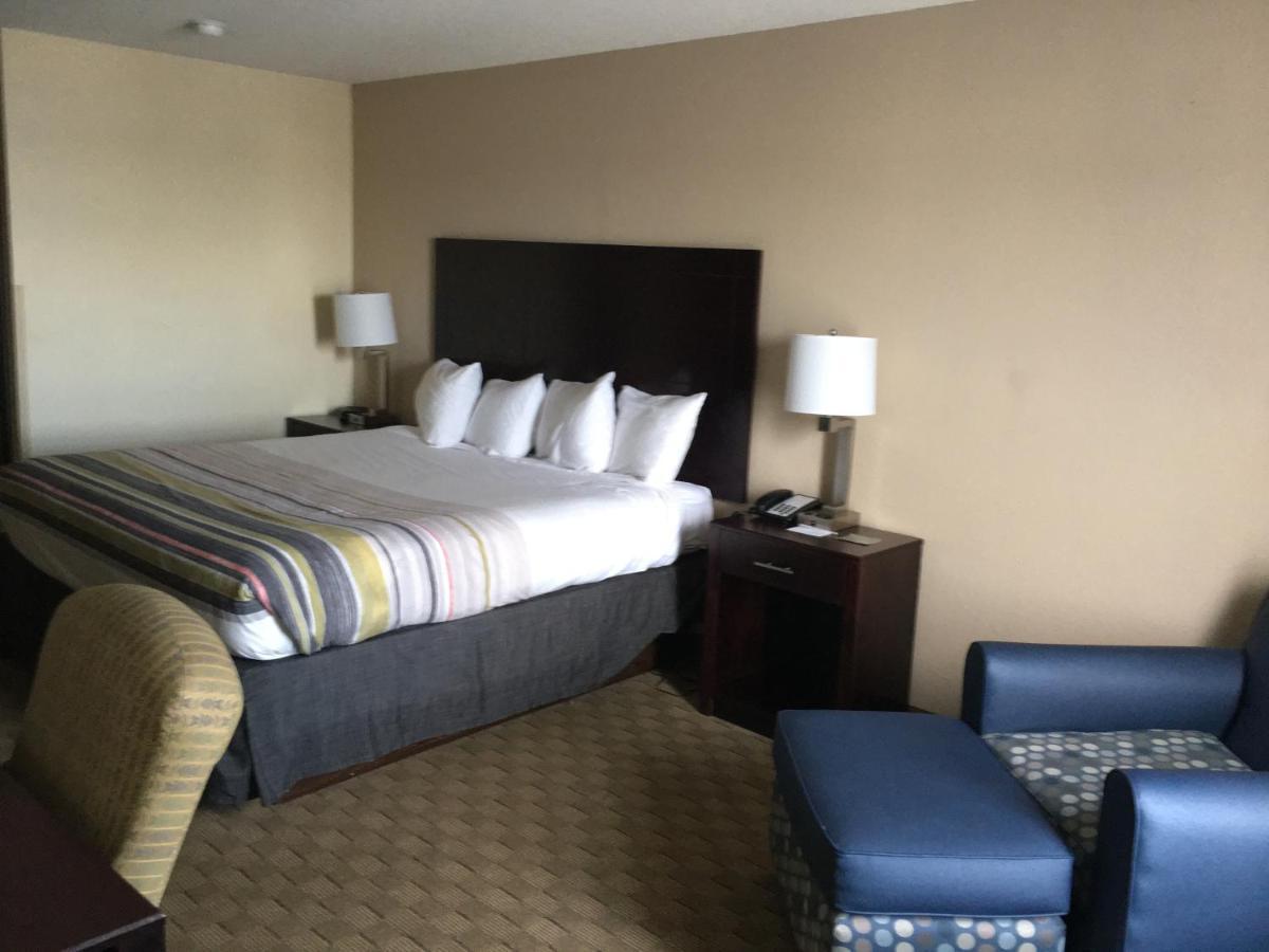 Spark By Hilton Spring Lake Fayetteville エクステリア 写真