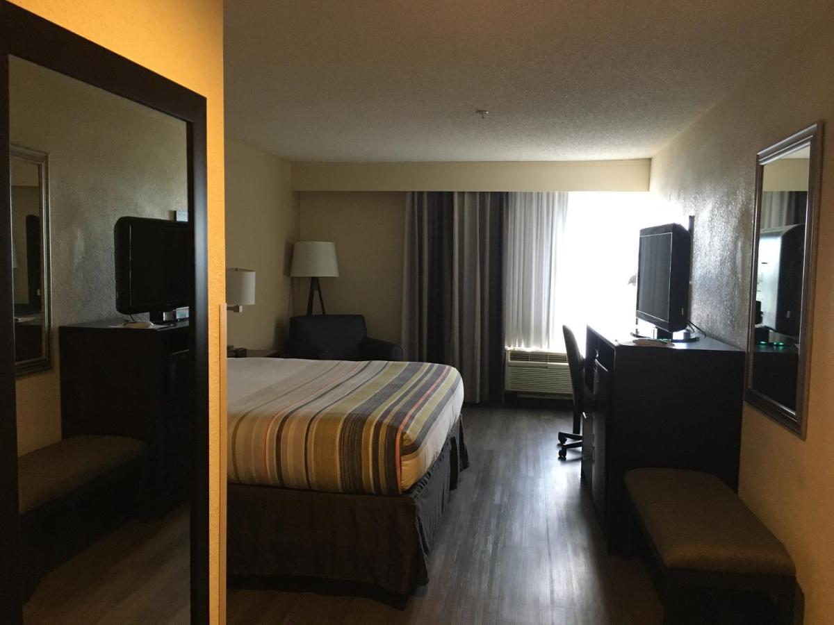 Spark By Hilton Spring Lake Fayetteville エクステリア 写真