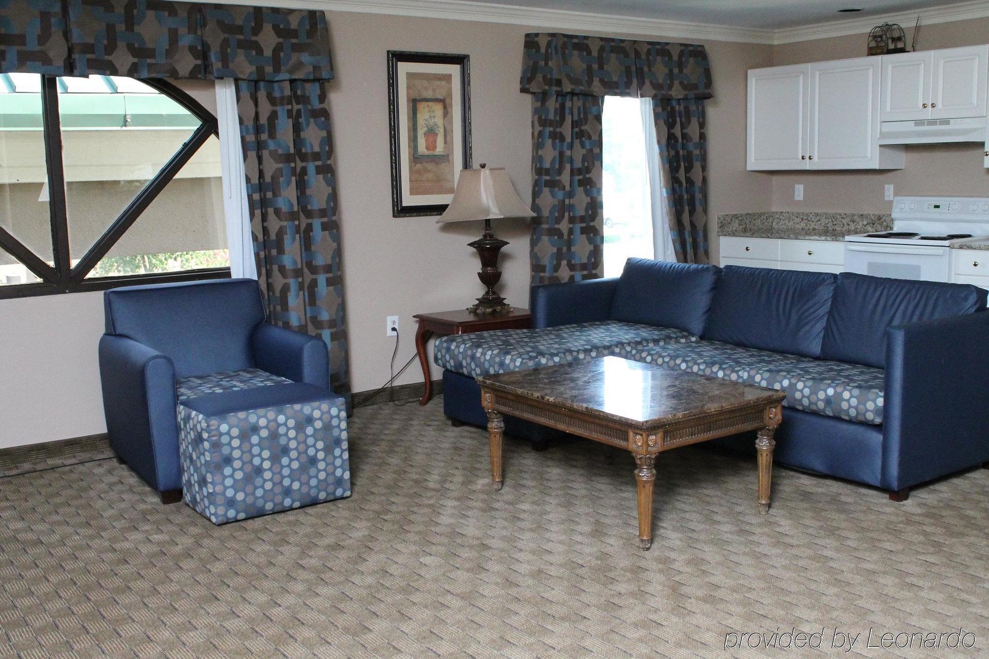Spark By Hilton Spring Lake Fayetteville エクステリア 写真